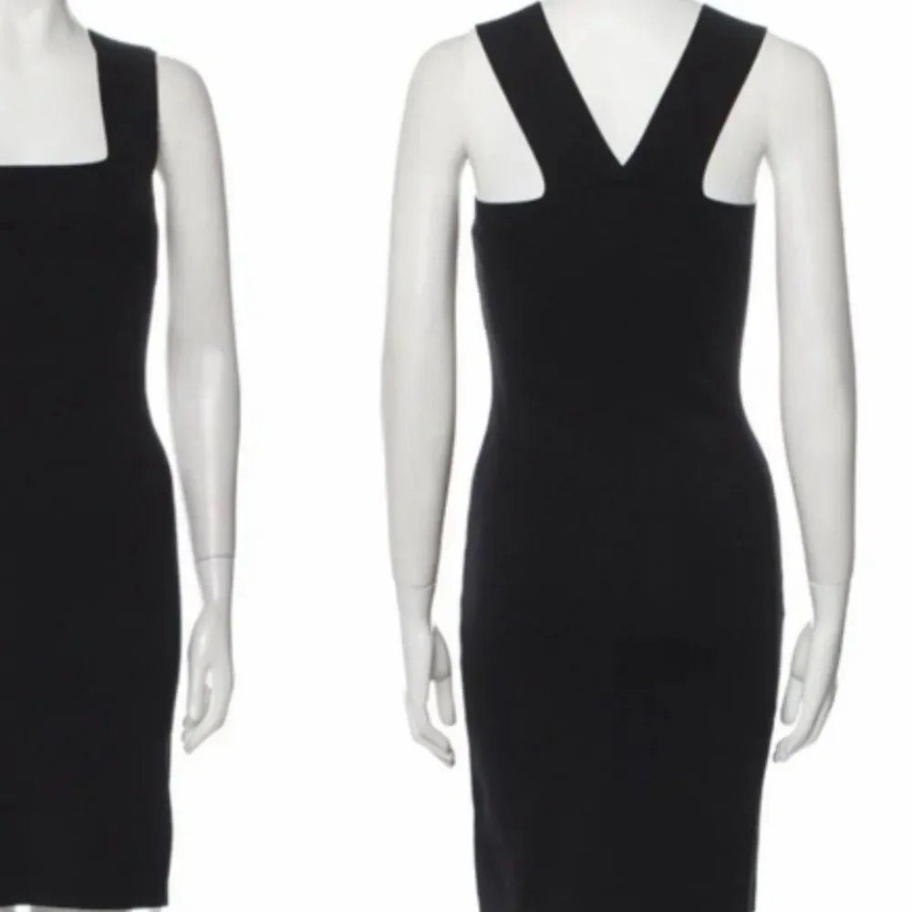 House of Harlow 1960 Black Midi Dress
